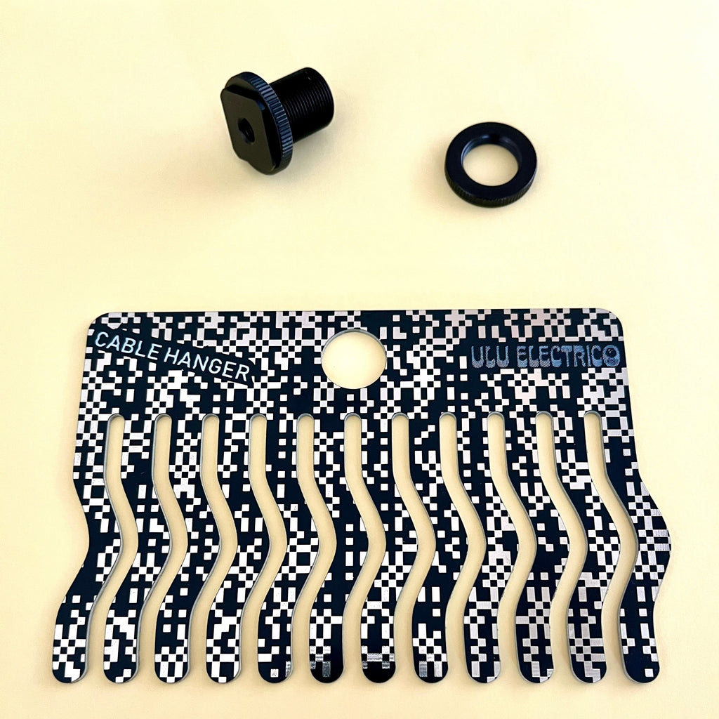 HANGER-BK-OMOTE